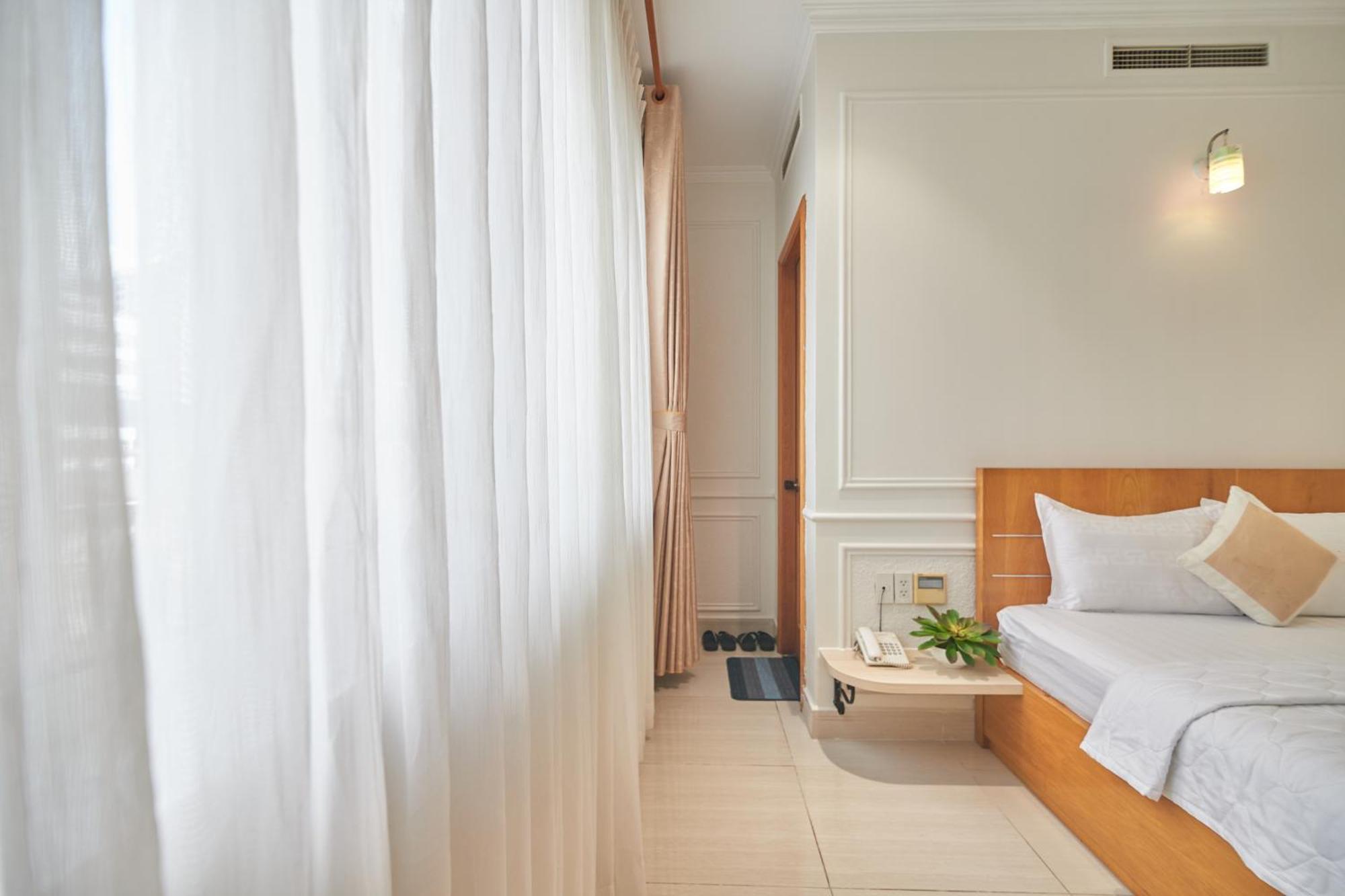 Bin Bin 10 - Mimosa Hotel Near Tan Son Nhat Airport Ciudad Ho Chi Minh  Exterior foto