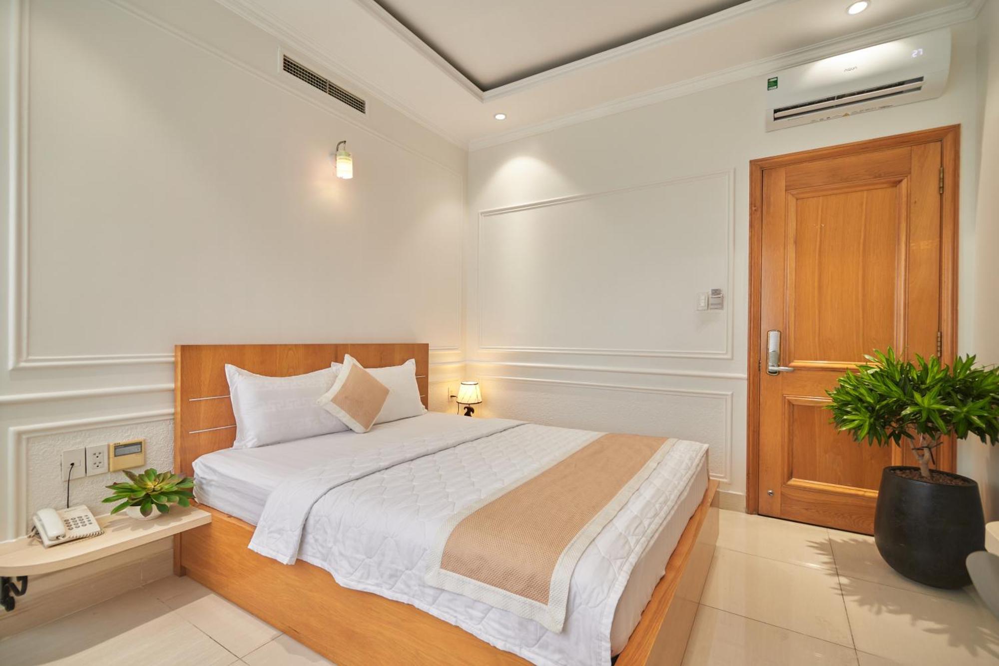 Bin Bin 10 - Mimosa Hotel Near Tan Son Nhat Airport Ciudad Ho Chi Minh  Exterior foto