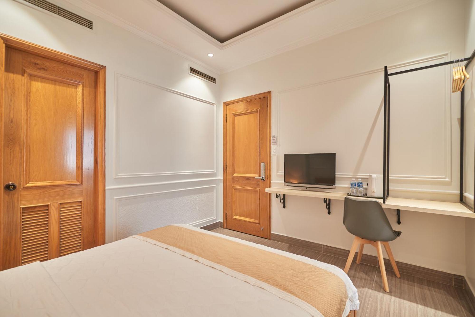 Bin Bin 10 - Mimosa Hotel Near Tan Son Nhat Airport Ciudad Ho Chi Minh  Exterior foto